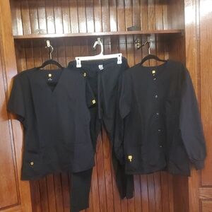 3 PIECE SCRUB SET BY SPREAD GOOD CHEER BLACK COTTON SIZE MEDIUM